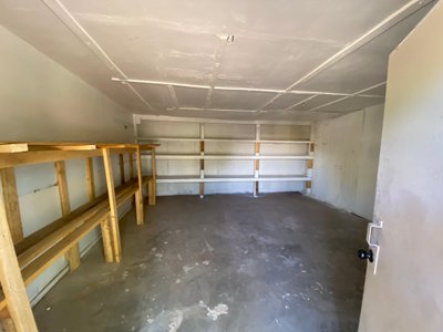 18 x 11 Self Storage Unit in Laveen Village, Arizona near 3323 W Ian Dr, Laveen, AZ 85339-3805, United States