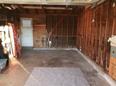 12 x 8 Garage in San Diego, California near 5410 Via Carancho, San Diego, CA 92111-4523, United States